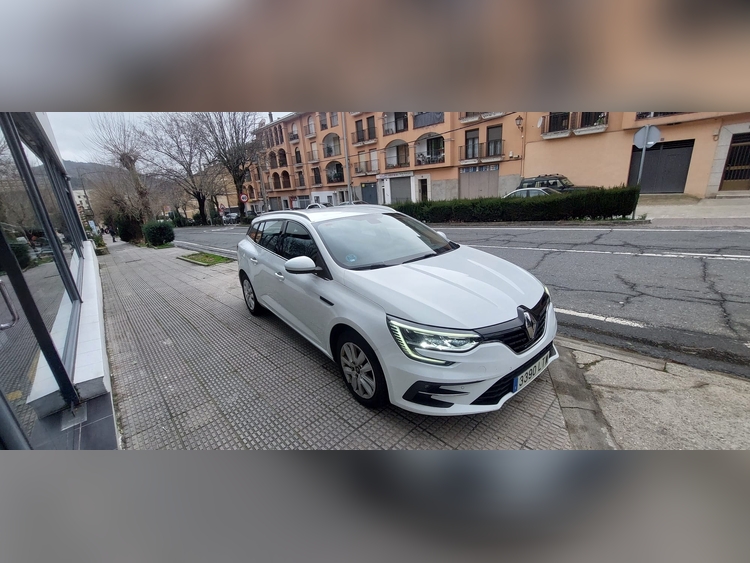 Renault Megane 1.5 dci 115CV foto 10